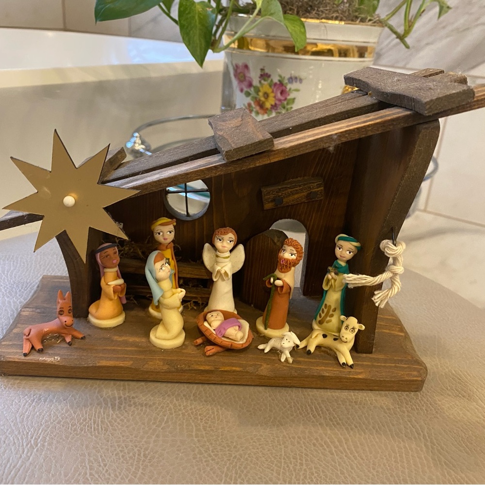 Nativity Handcrafted Franciscan Missions Monk Made Wood Clay Beautiful Nativity